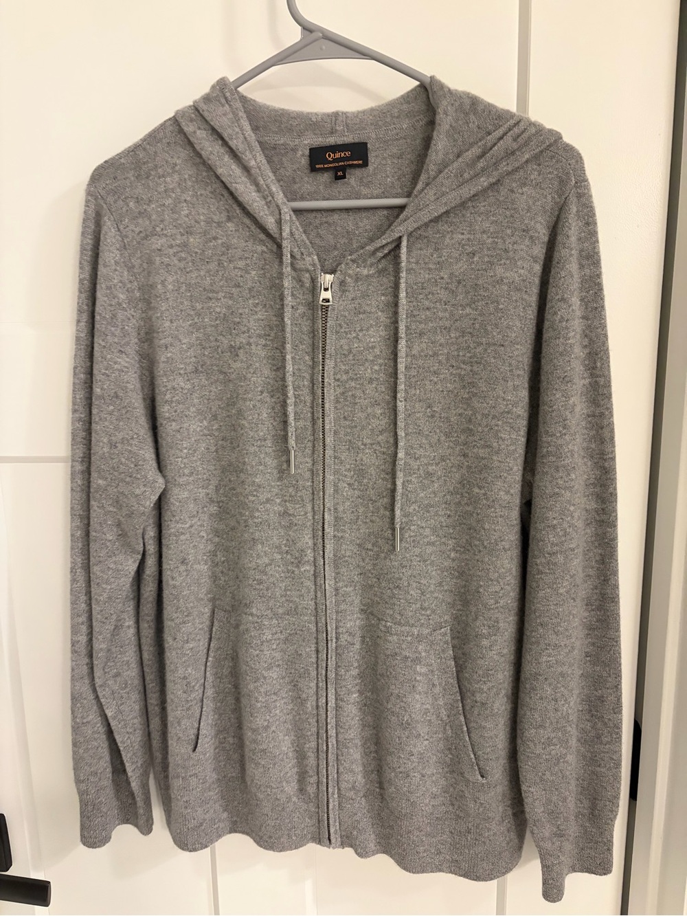 Quince Women’s Light Gray Zip-Up Hoodie Sweater